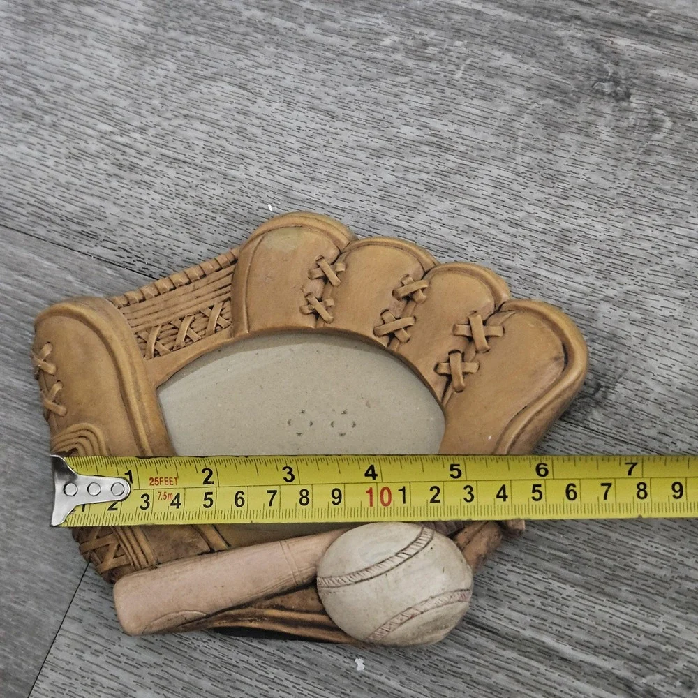 vintage brown ceramic 3D baseball glove photo frame
